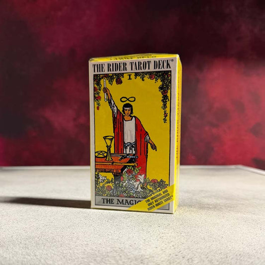 The Rider Tarot Deck® – Authentic Rider-Waite® Tarot with Instruction Booklet - front view - Games & Puzzles | Terror 29