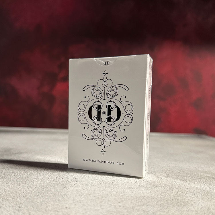 Smoke & Mirror (Smoke-White) V8 Standard Edition Playing Cards