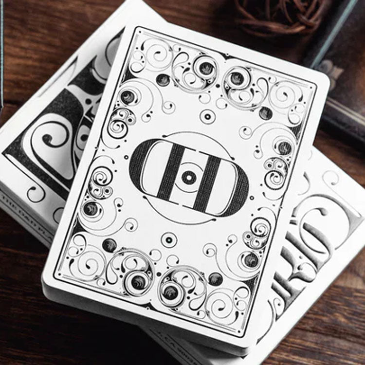 Smoke & Mirror (Smoke-White) V8 Standard Edition Playing Cards