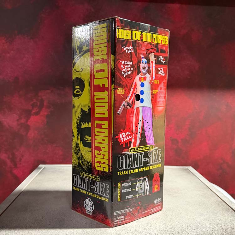House of 1000 Corpses – Giant-Size Trash Talkin’ Captain Spaulding 12” Figure - Action Figures Image 4 | Terror 29