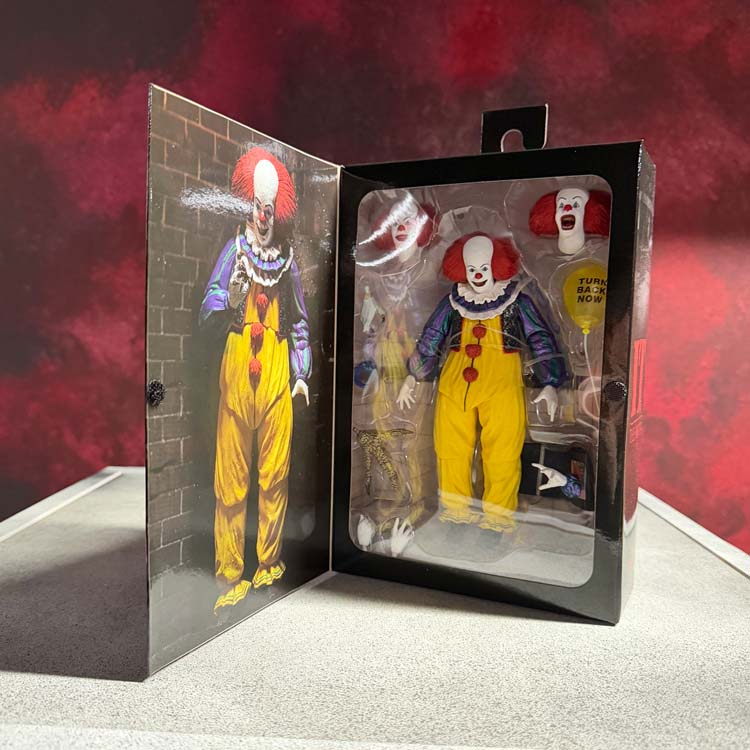 IT (1990) – Ultimate Pennywise Version 2 – 7” Action Figure