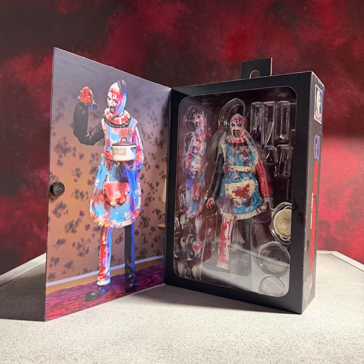 Terrifier 2 – Ultimate Thanksgiving Art the Clown 7-Inch Action Figure NECA