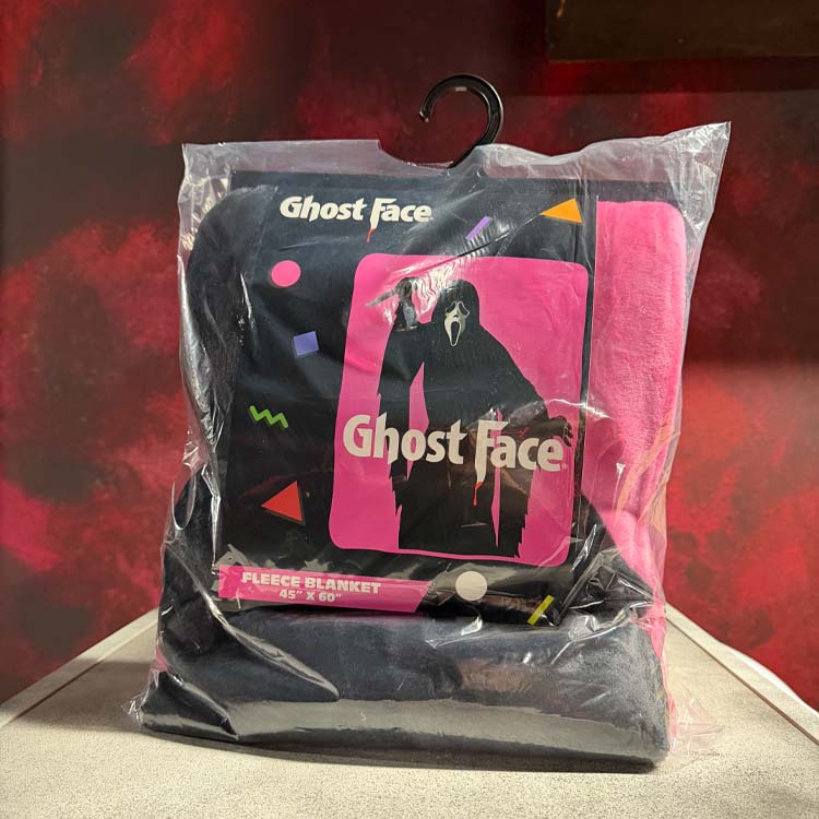 Scream – Ghostface Hot Pink Fleece Blanket | 45” x 60”