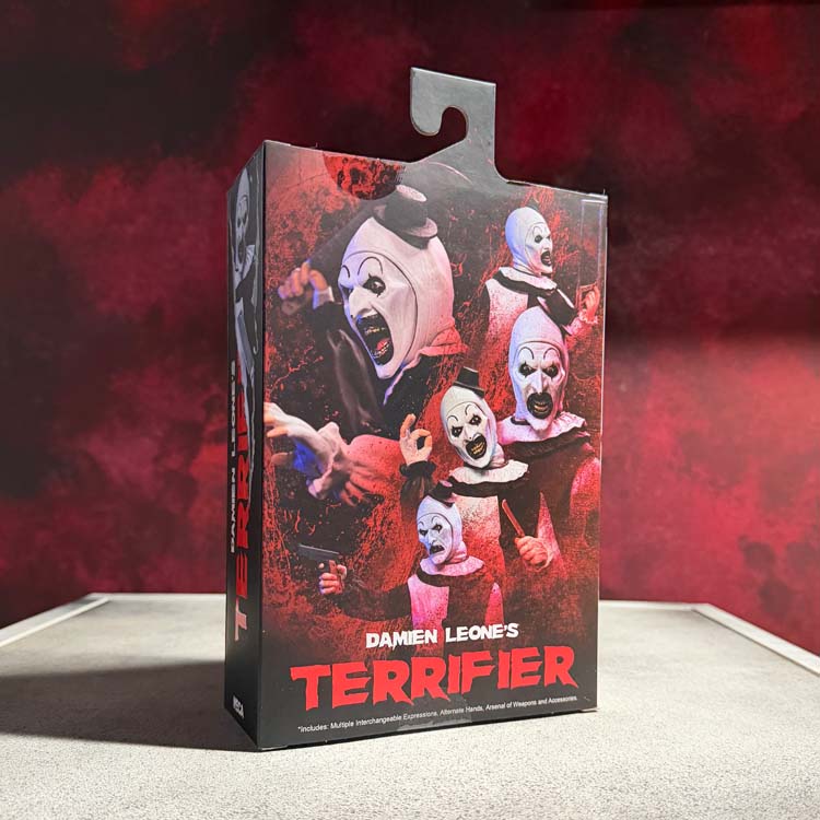 Terrifier – Ultimate Art the Clown 7” Scale Action Figure - Action Figures Image 4 | Terror 29