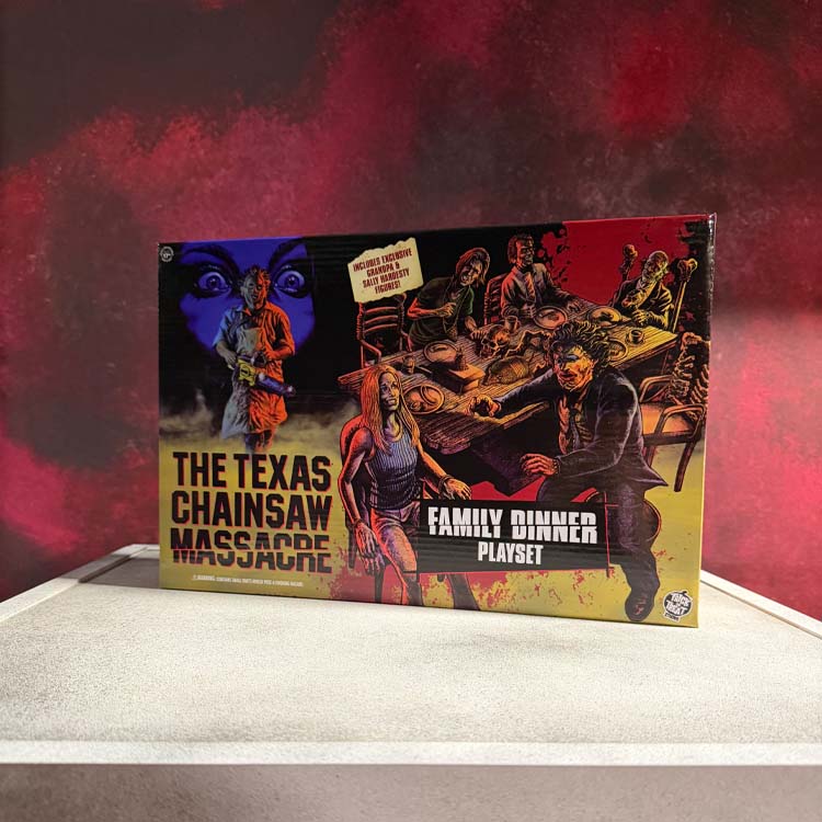 The Texas Chainsaw Massacre_1974_-Dinner Scene Playset by trick or treat studios