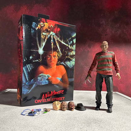 Nightmare on Elm Street - Ultimate Freddy 7" Scale Action Figure