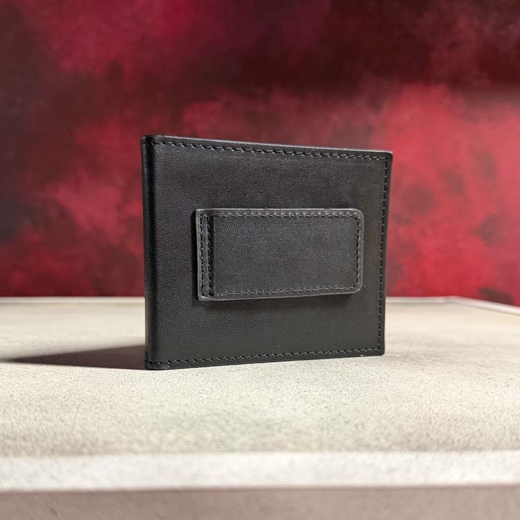 The Weiser Wallet by Danny Weiser by Vortex Magic