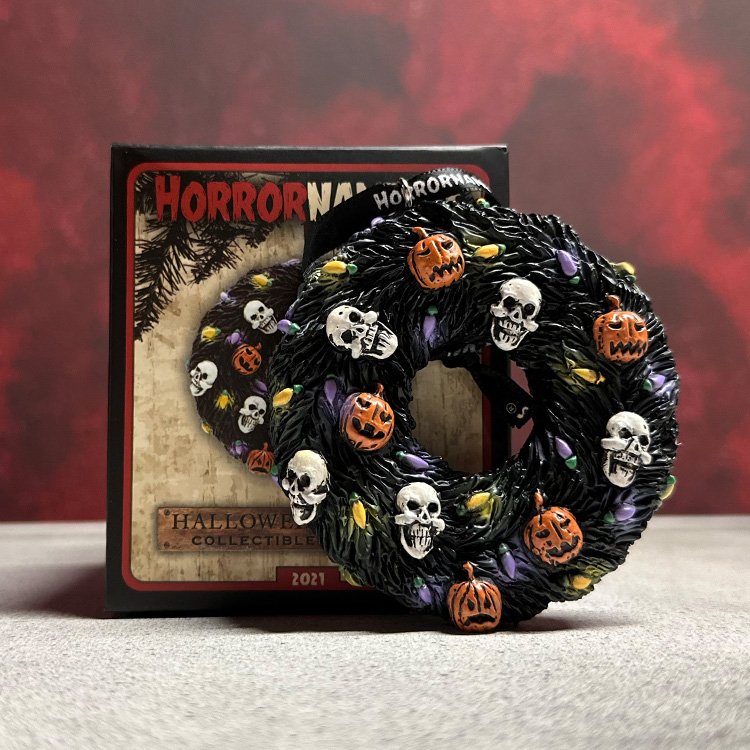 Halloween Wreath Horror Ornament (Horrornament)