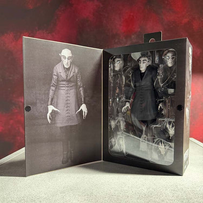 Nosferatu – Ultimate Count Orlok (Black &amp; White Version) 7-Inch Scale Action Figure