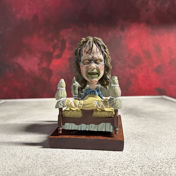 THE EXORCIST Regan Bobble Head Knocker - NECA